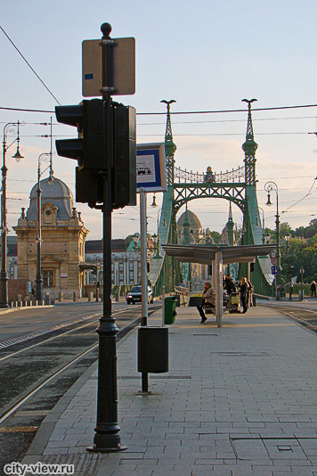 Мост Свободы через Дунай
