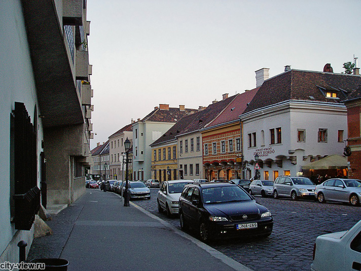 Улица Tarnok