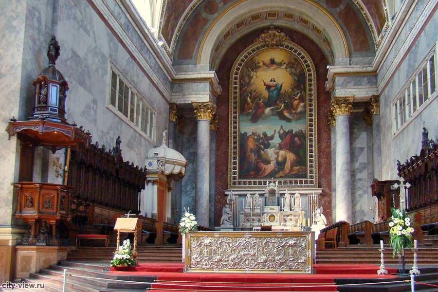 Базилика Святого Адальберта в Эстергоме