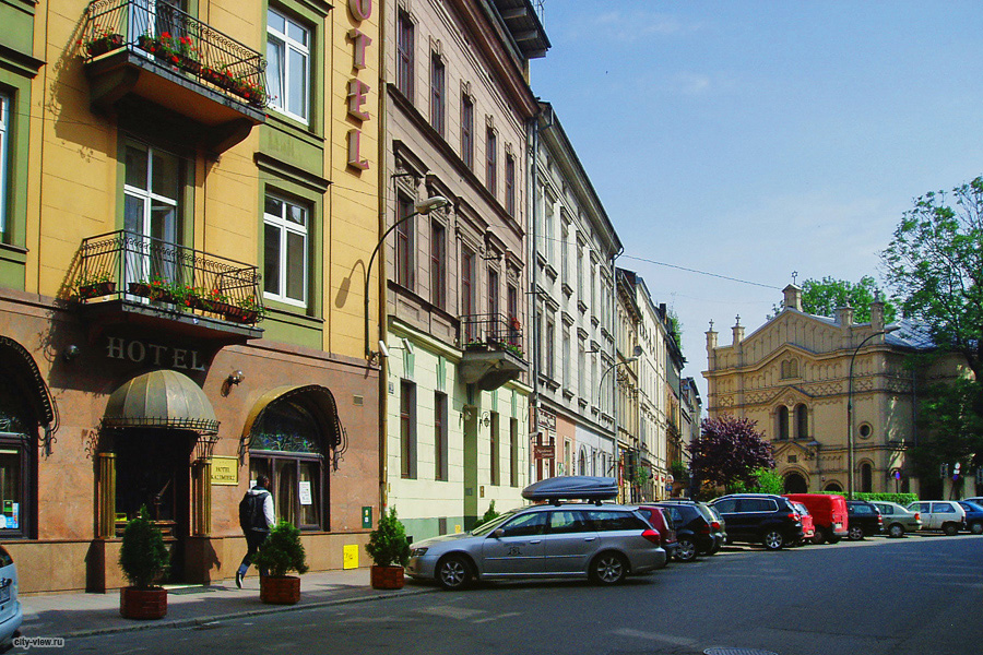 Улица Miodowa, Синагога, Краков