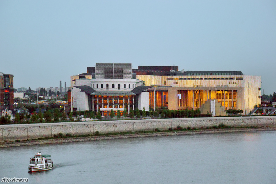 Дворец искусств и Национальный театр, Будапешт