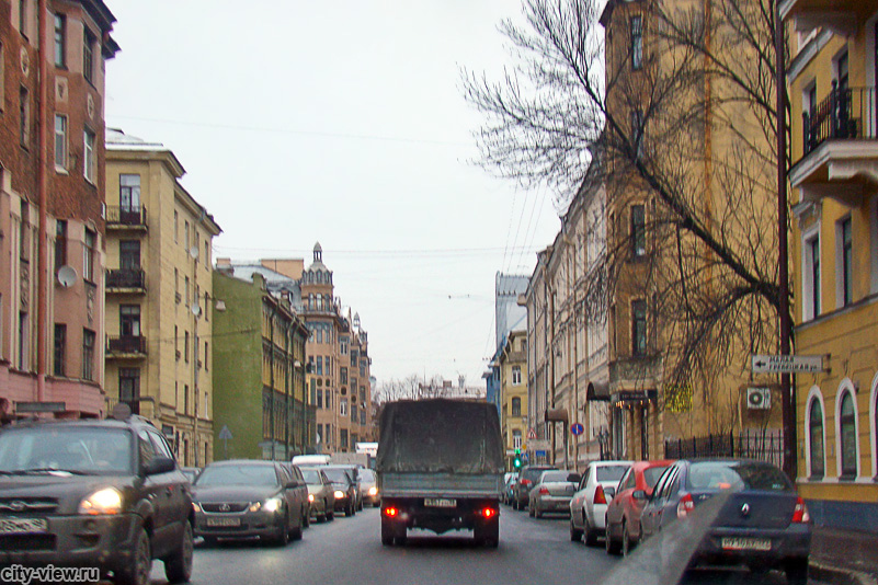 Малый проспект Петроградской стороны