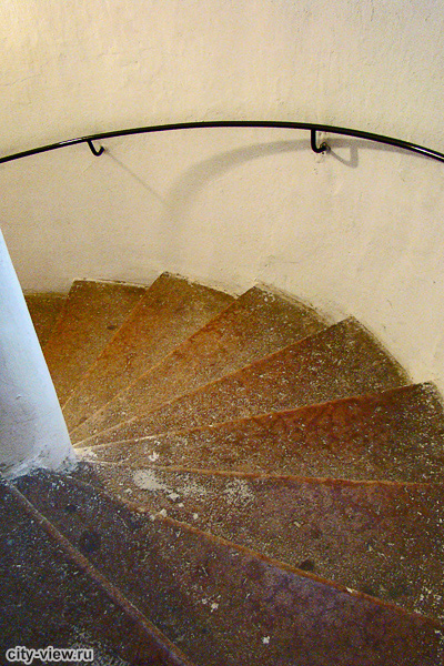 Эстергом, лестница на купол базилики