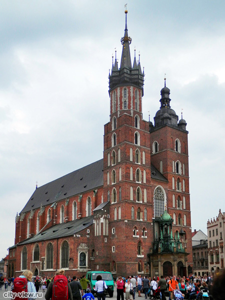 Костел Святой Марии в Кракове
