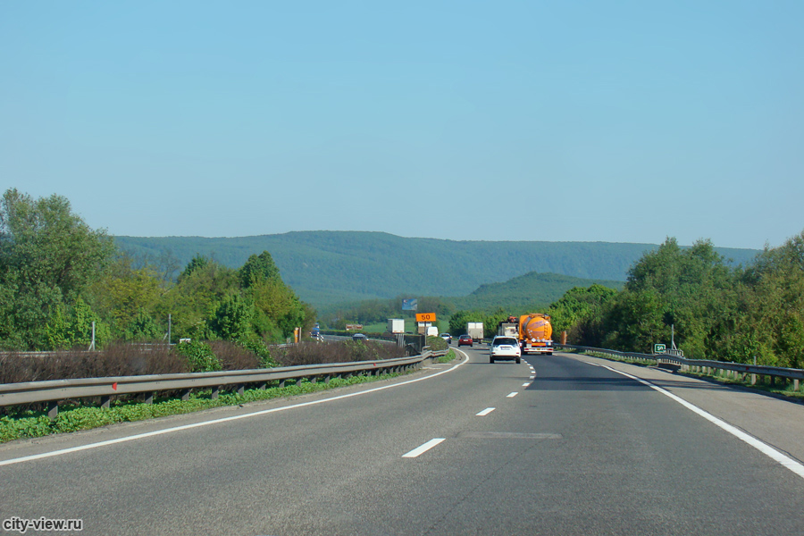 Автомагистраль М1, Венгрия