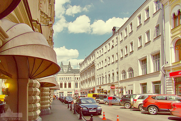 Улицы Москвы. Ветошный переулок. Новая площадь