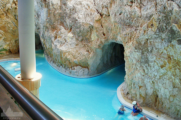 Пещерные купальни Мишкольц Тапольца в Венгрии